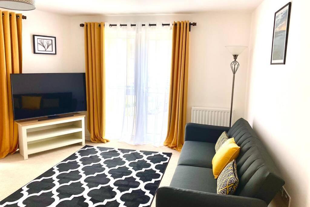 Smartrips Apartments - Lakeside/Thurrock West Thurrock Luaran gambar