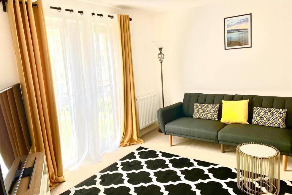 Smartrips Apartments - Lakeside/Thurrock West Thurrock Luaran gambar