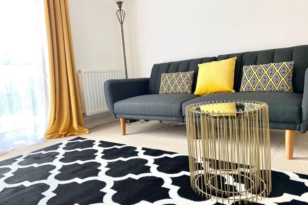 Smartrips Apartments - Lakeside/Thurrock West Thurrock Luaran gambar